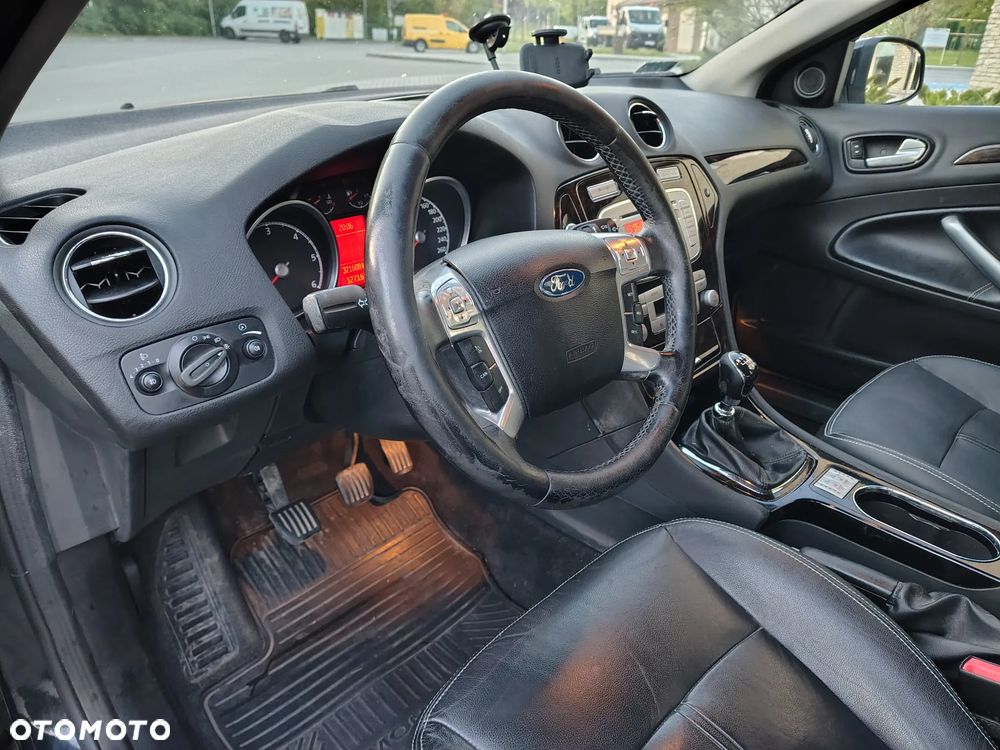 Ford Mondeo 1.8 TDCi Ghia X - 14