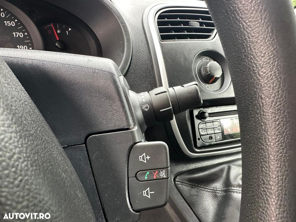 Renault Kangoo BLUE dCi 95 Intens - 17
