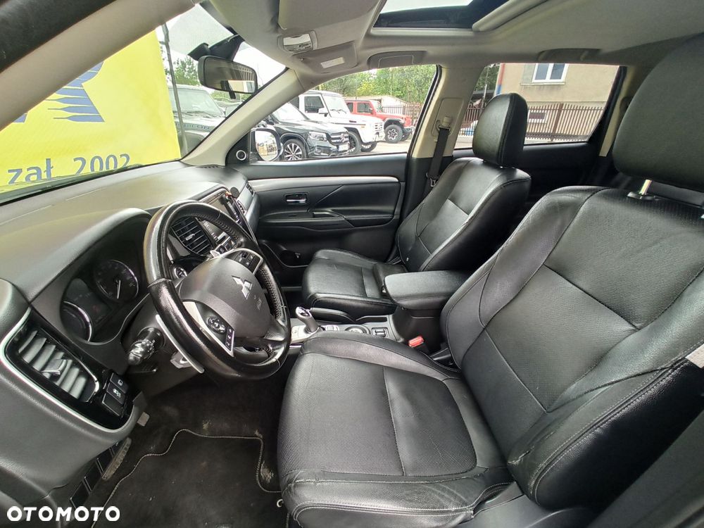 Mitsubishi Outlander - 7