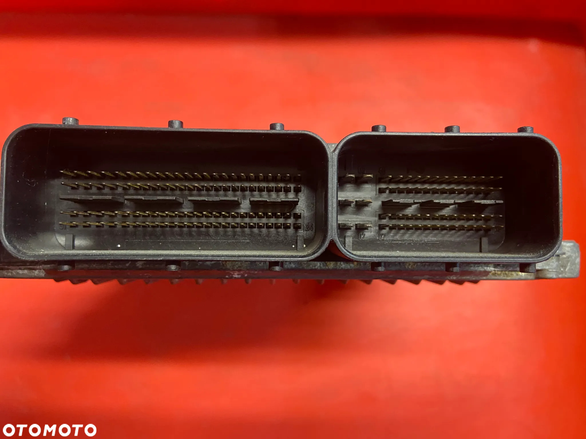 STEROWNIK SILNIKA KOMPUTER  JEEP COMMANDER 3.0 0281013646  P05187330AA 0 281 013 646 - 3