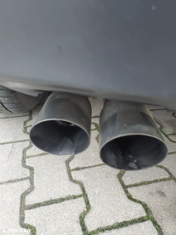 Volkswagen Tiguan - 10