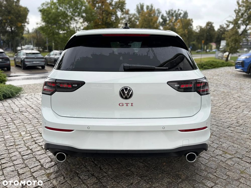 Volkswagen Golf - 7