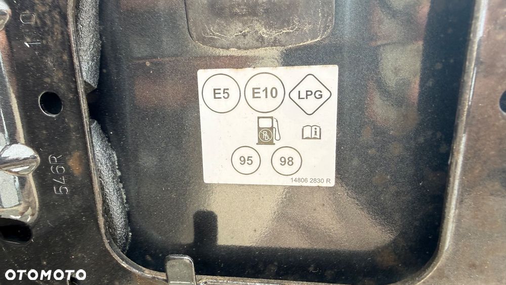 Dacia Duster 1.6 SCe Prestige - 23