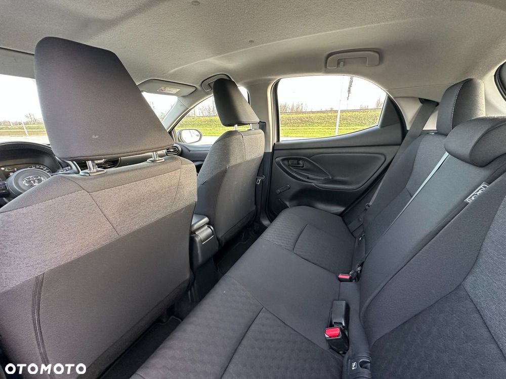 Toyota Yaris Hybrid 1.5 Comfort - 12