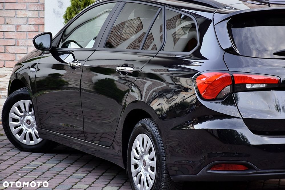 Fiat Tipo 1.4 T-Jet 16v Lounge - 9