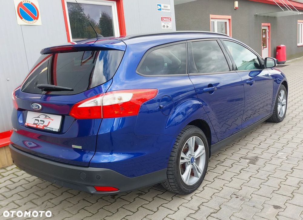 Ford Focus - 8