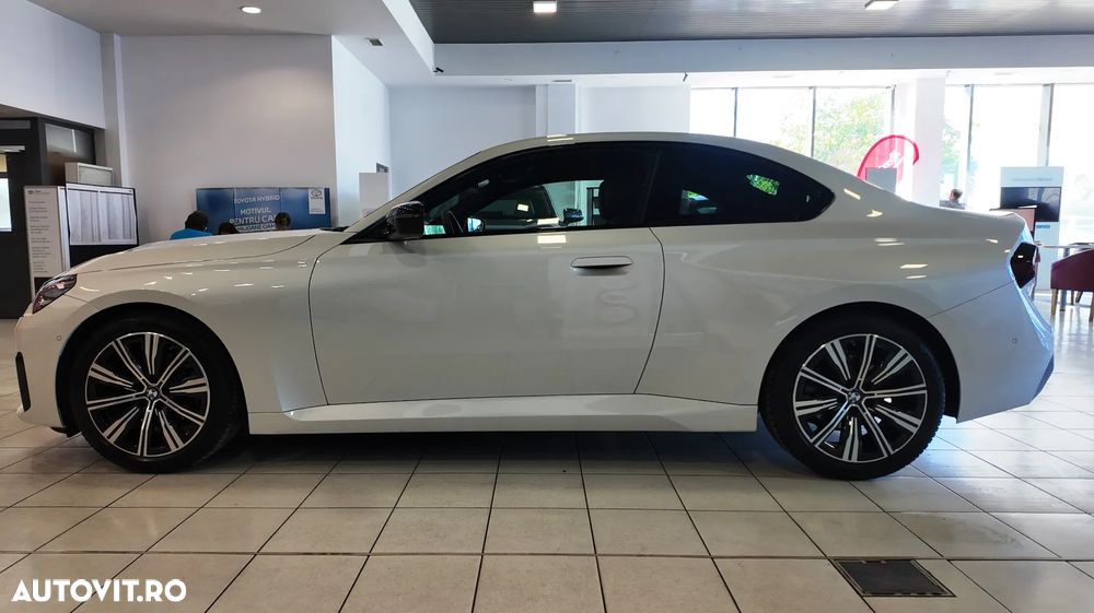 BMW Seria 2 218i AT - 7