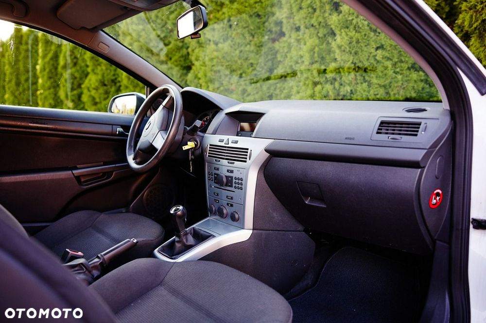 Opel Astra - 13