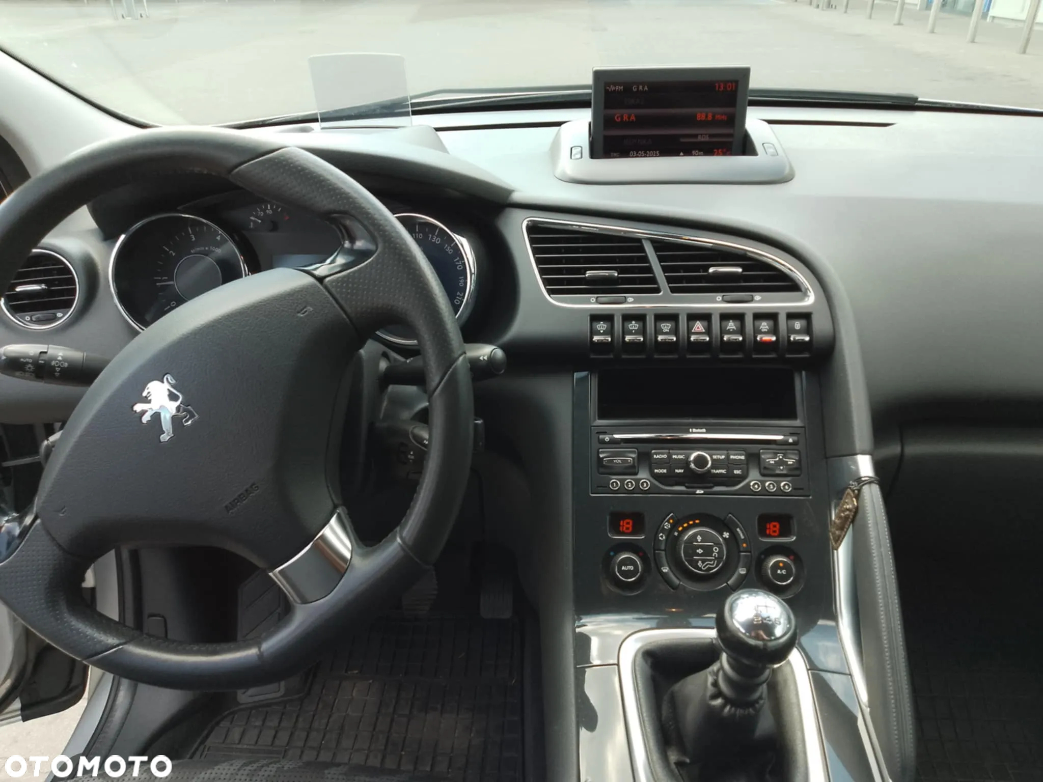 Peugeot 3008 1.6 THP Active - 12