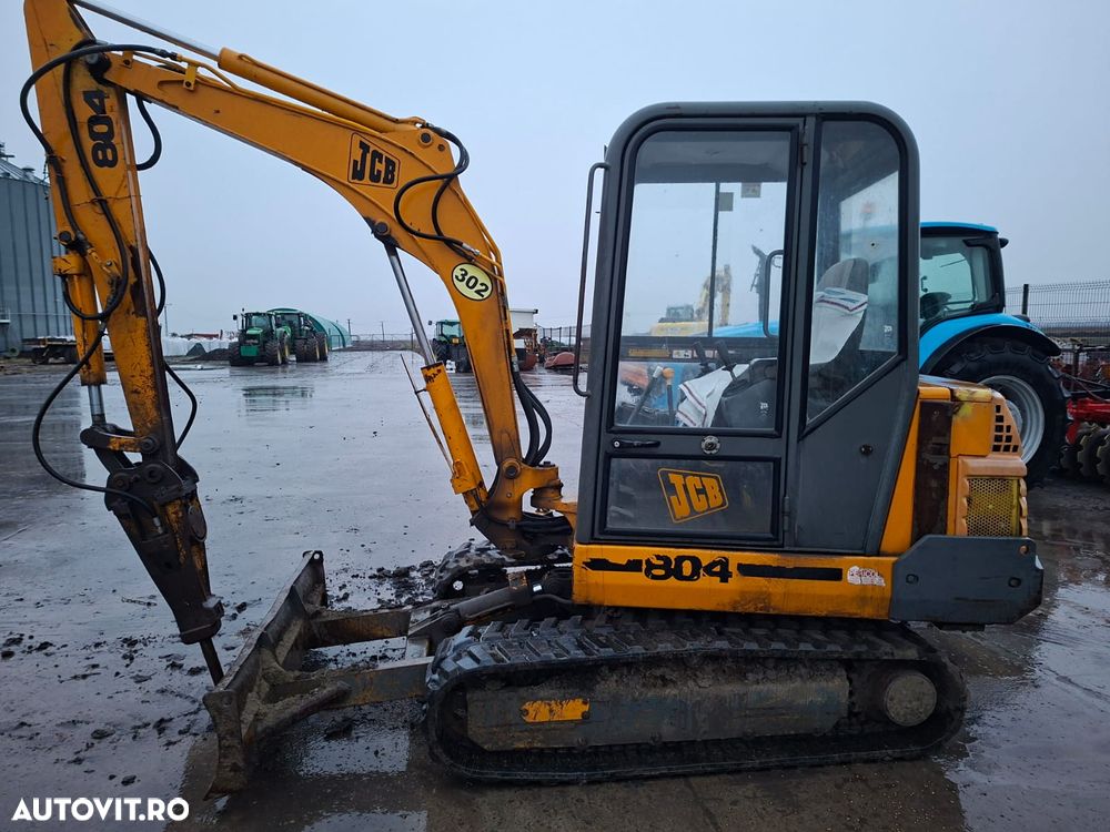 JCB 804 - 3