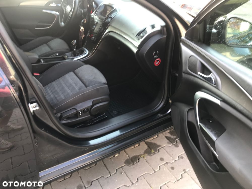 Opel Insignia - 17