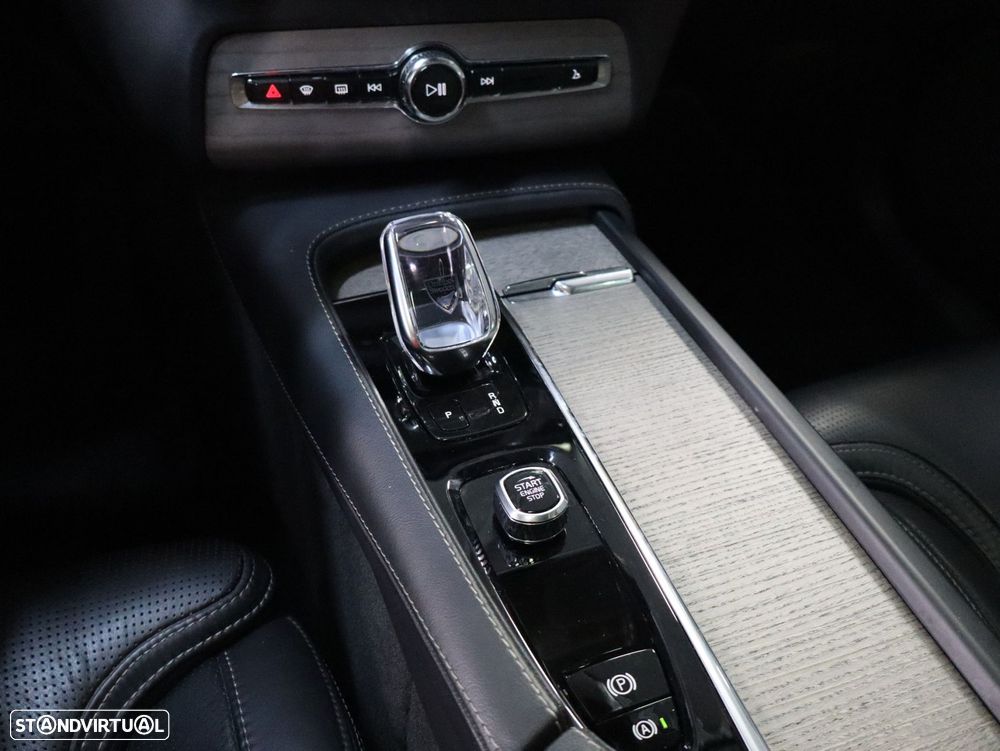 Volvo XC 90 2.0 T8 PHEV Inscription AWD - 18