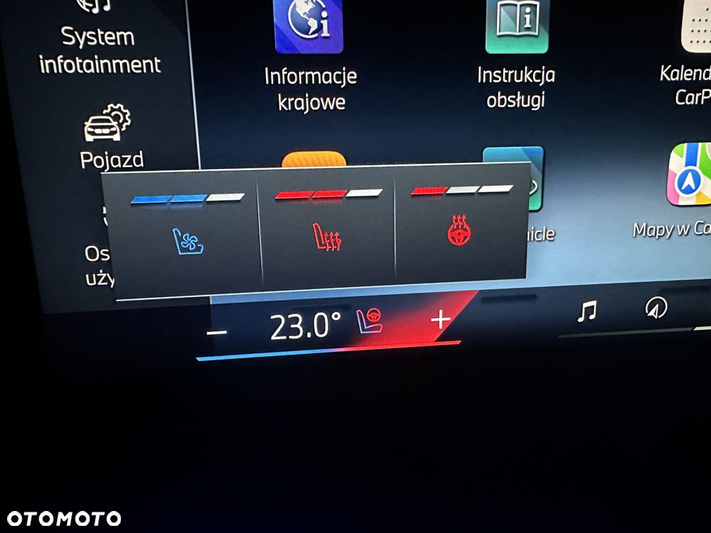 BMW Seria 5 520i mHEV - 12