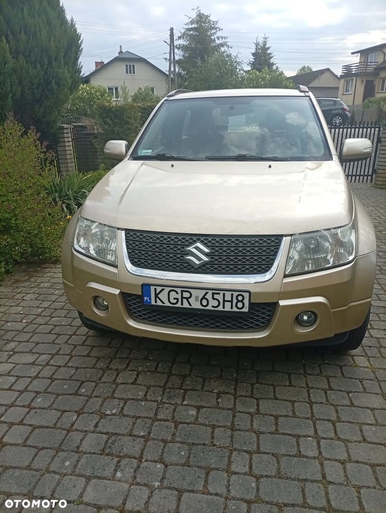 Suzuki Grand Vitara - 2