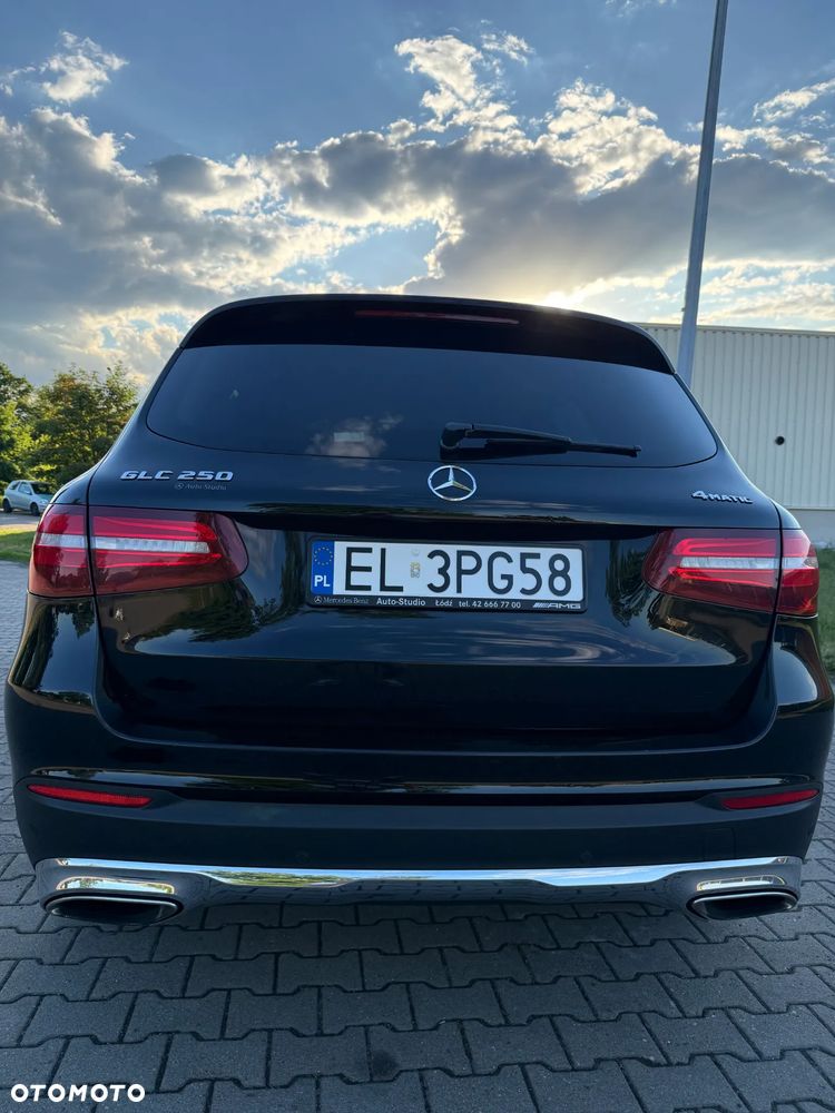 Mercedes-Benz GLC - 6