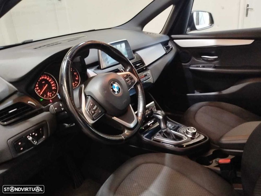 BMW 216 Active Tourer - 14