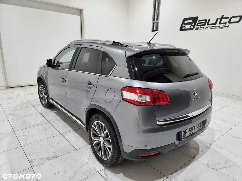 Peugeot 4008 - 8