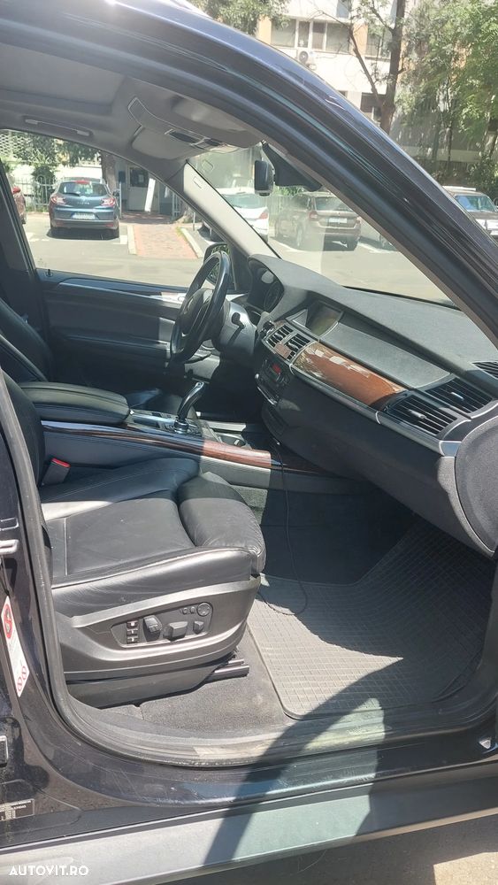 BMW X5 2012 — imagine 10