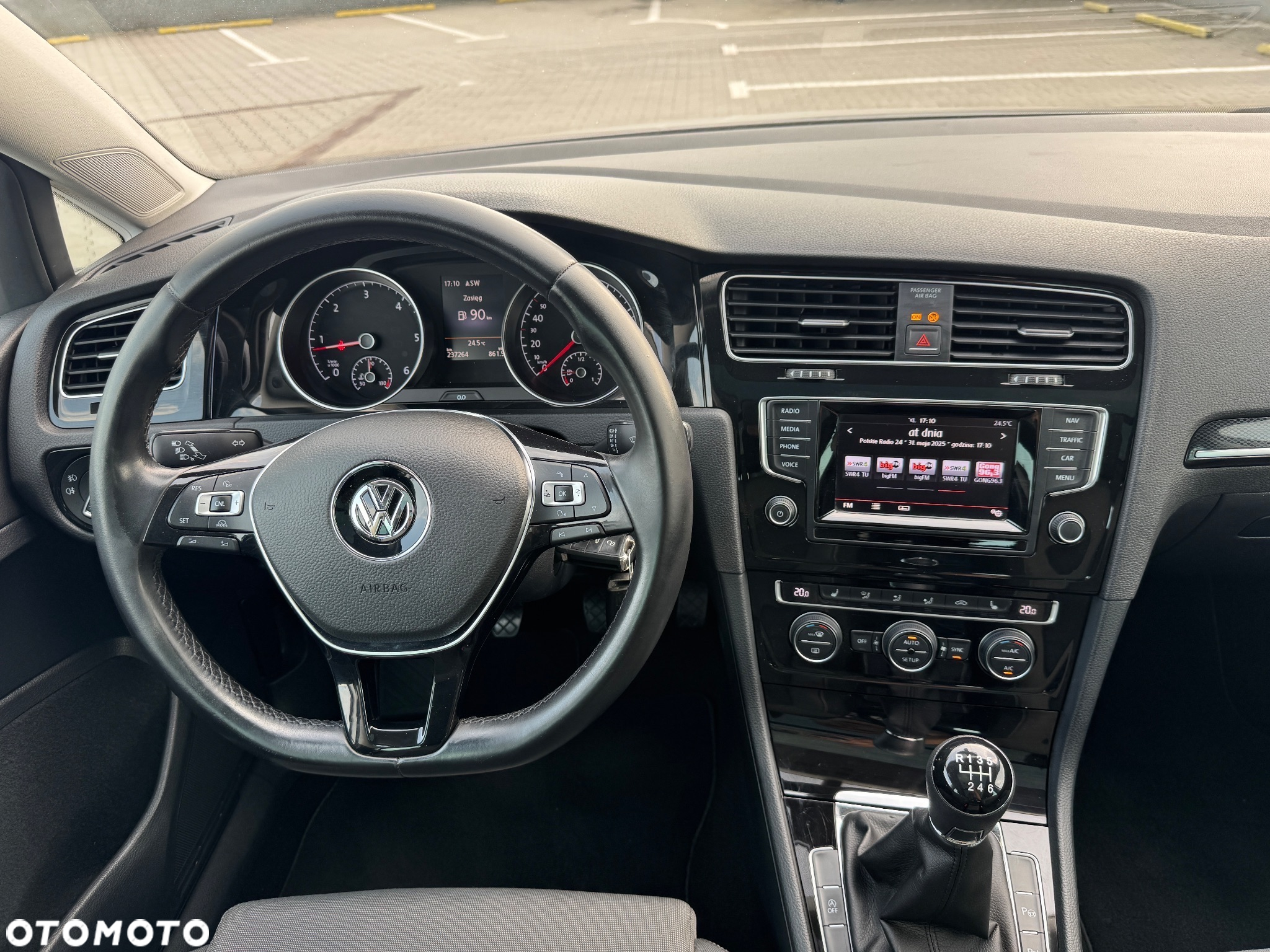 Volkswagen Golf VII 2.0 TDI BMT Highline - 17