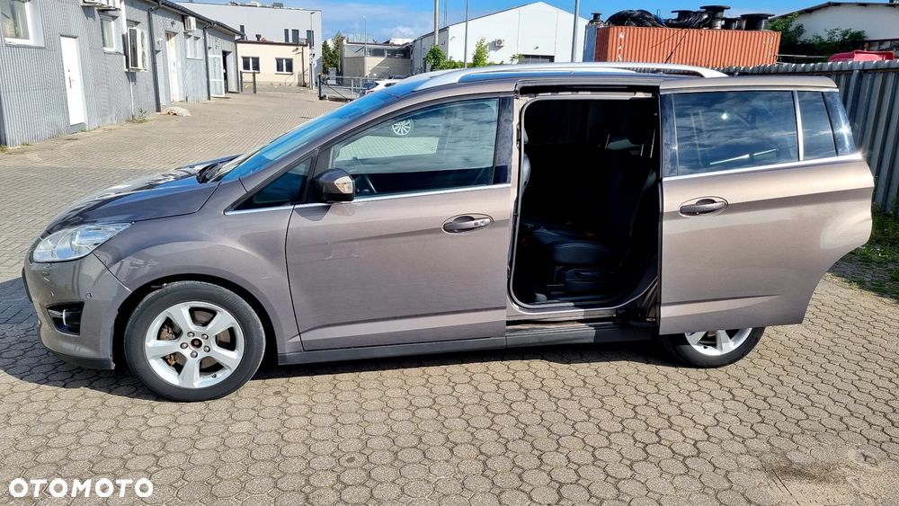 Ford Grand C-MAX 2.0 TDCi Titanium - 11