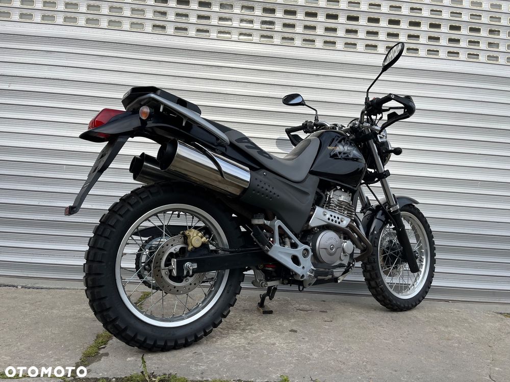 Honda SL - 23
