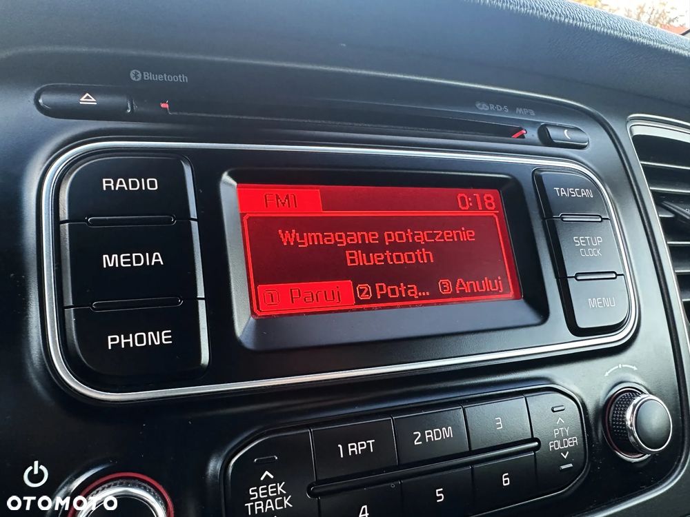 Kia Carens 1.7 CRDi Spirit - 32