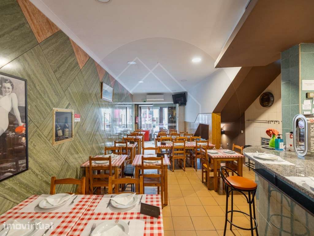 Trespasse de Restaurante Pronto a Operar - Centro do Porto - 60 Lug... - Grande imagem: 3/29