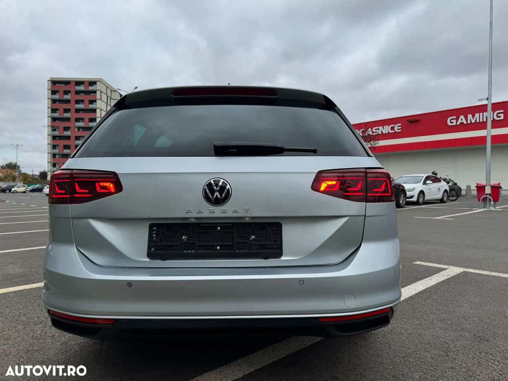 Volkswagen Passat Variant 2.0 TDI DSG Business - 26