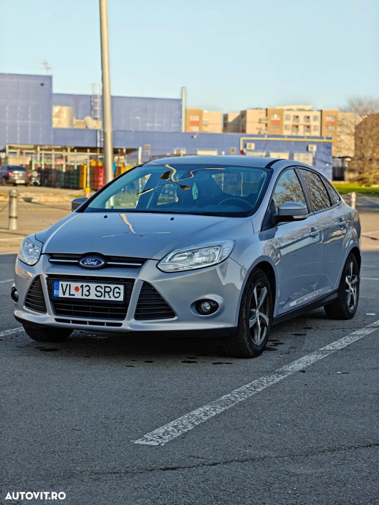 Ford Focus 1.6 Ti-VCT Sport - 1