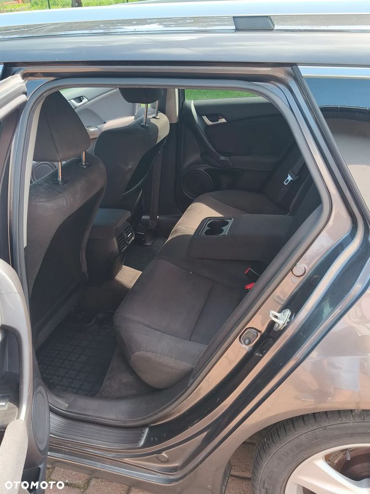 Honda Accord 2.2d Executive - 12