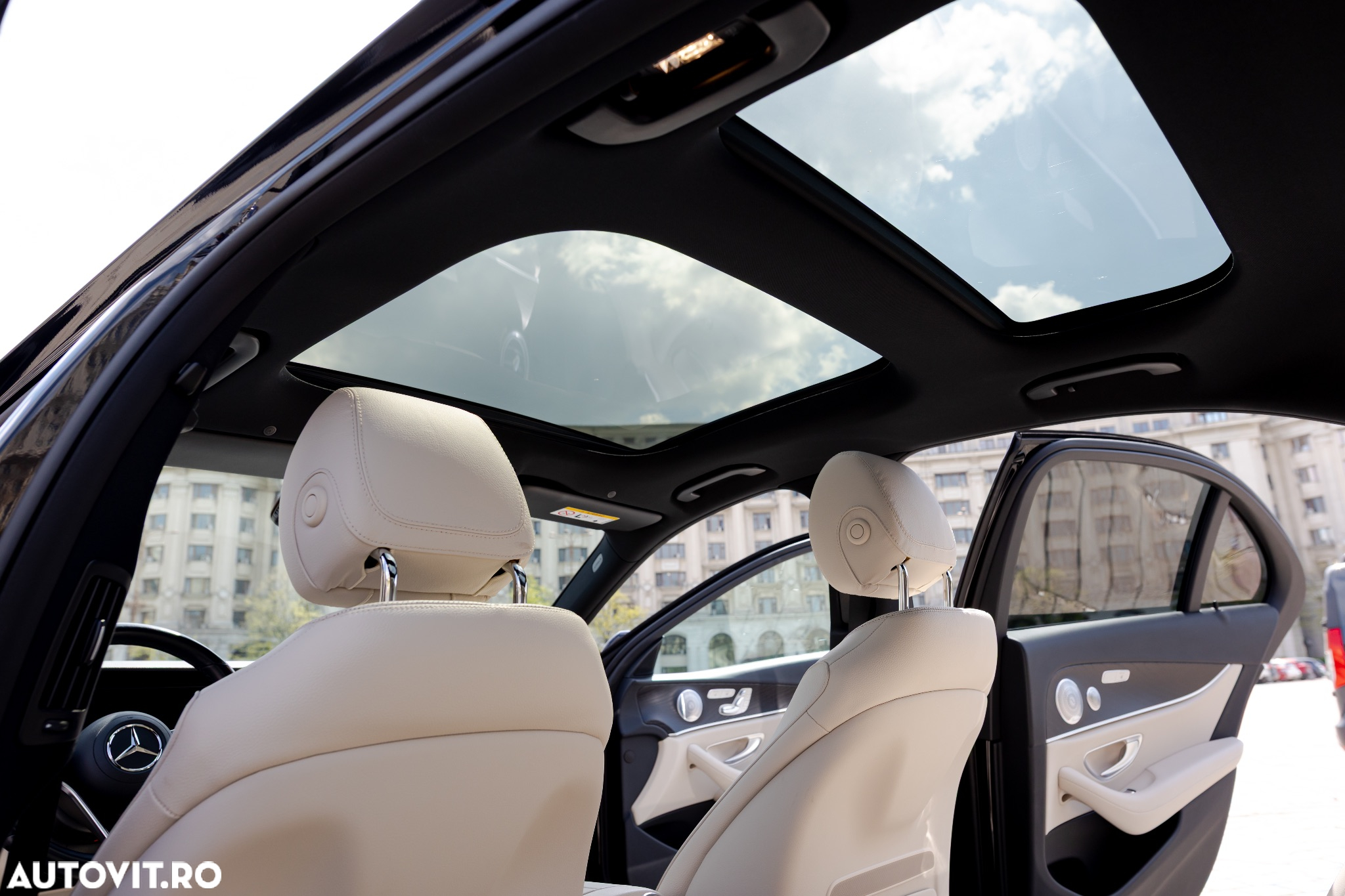 Mercedes-Benz E 300 9G-TRONIC AMG Line - 19