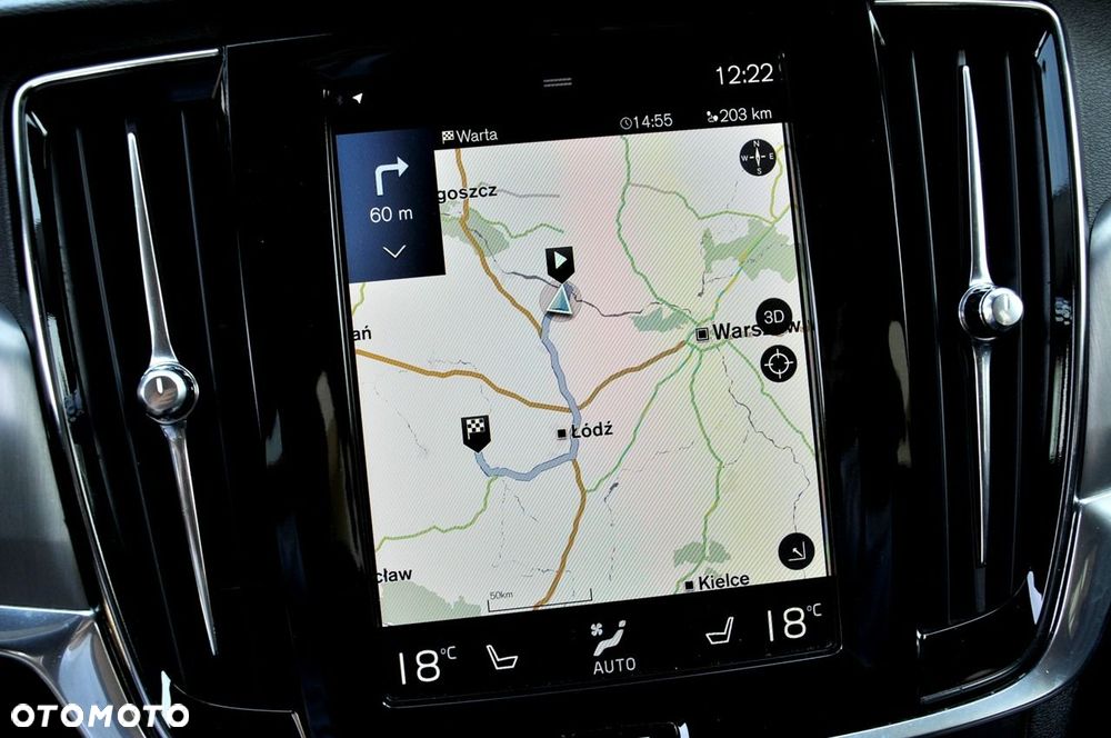 Volvo V90 D3 Momentum Pro - 36