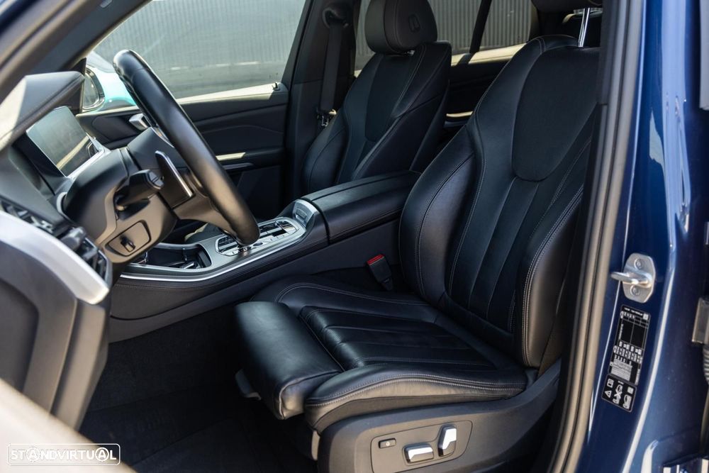 BMW X5 30 d xDrive Pack M - 37