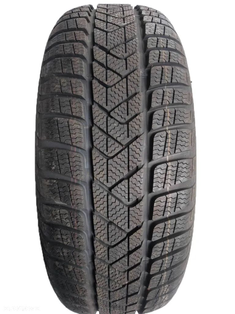 Pirelli Winter Sottozero 3 205/50 R17 93H 2021 - 1