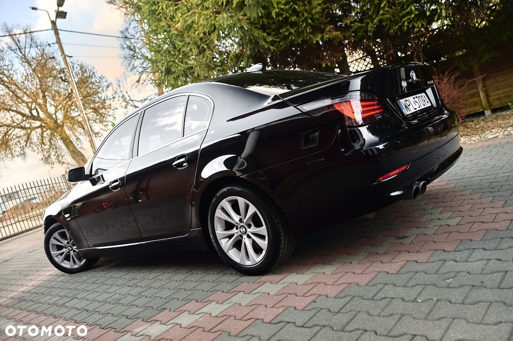 BMW Seria 5 535i xDrive Sport-Aut Modern Line - 4