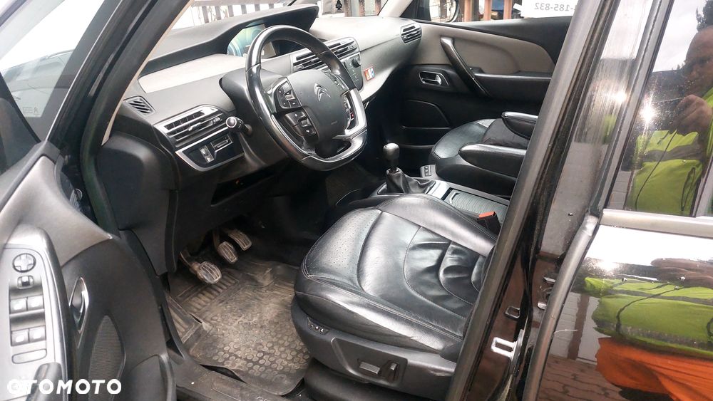Citroën C4 Grand Picasso - 11
