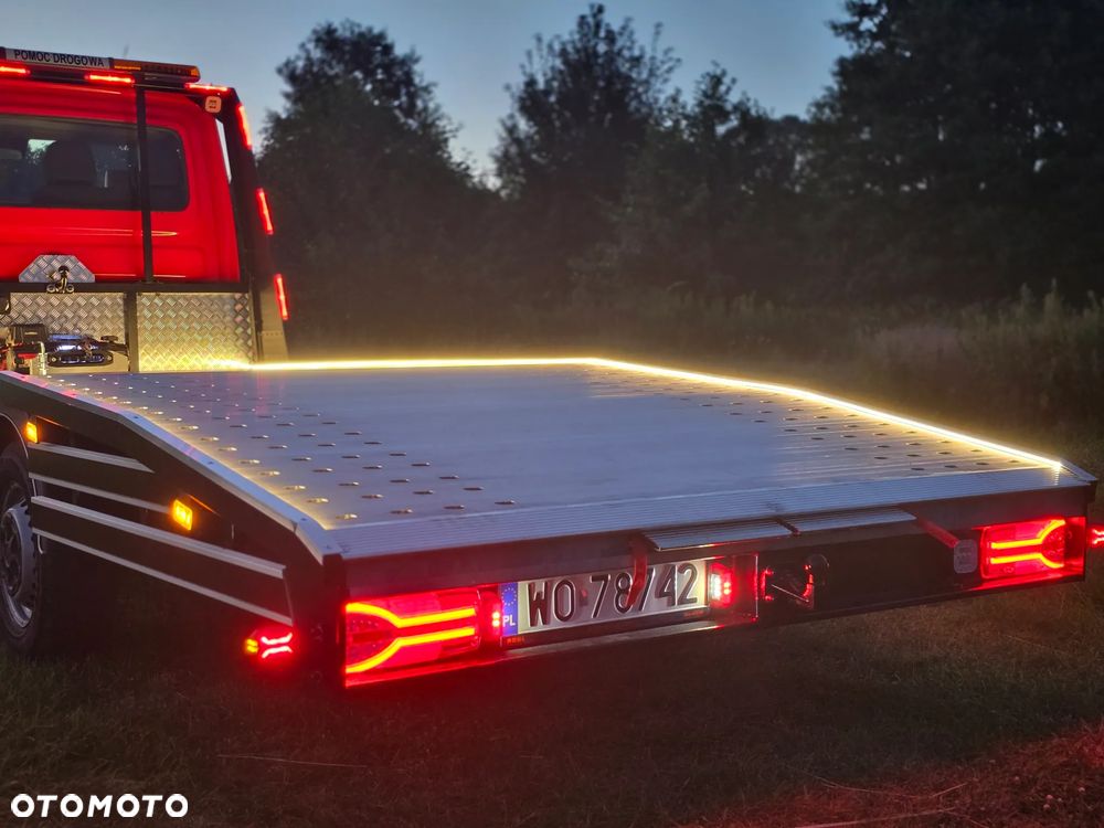 Iveco DAILY - 12