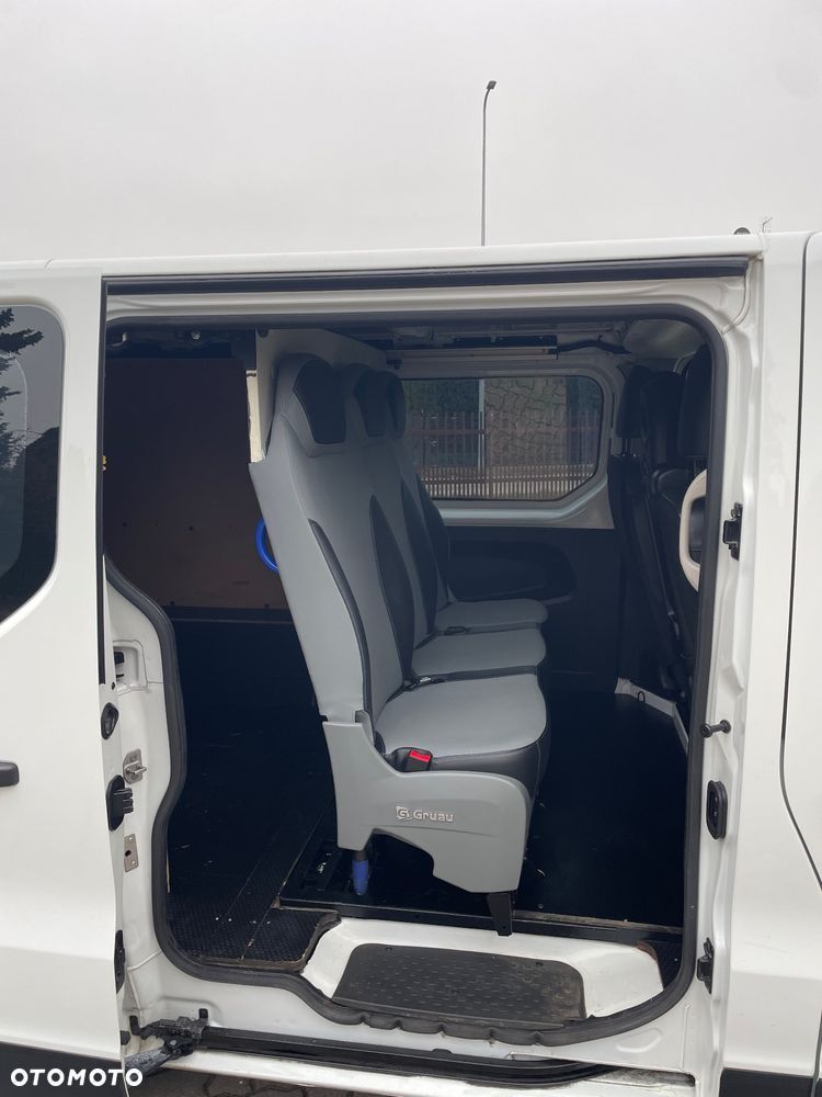 Renault Trafic - 23