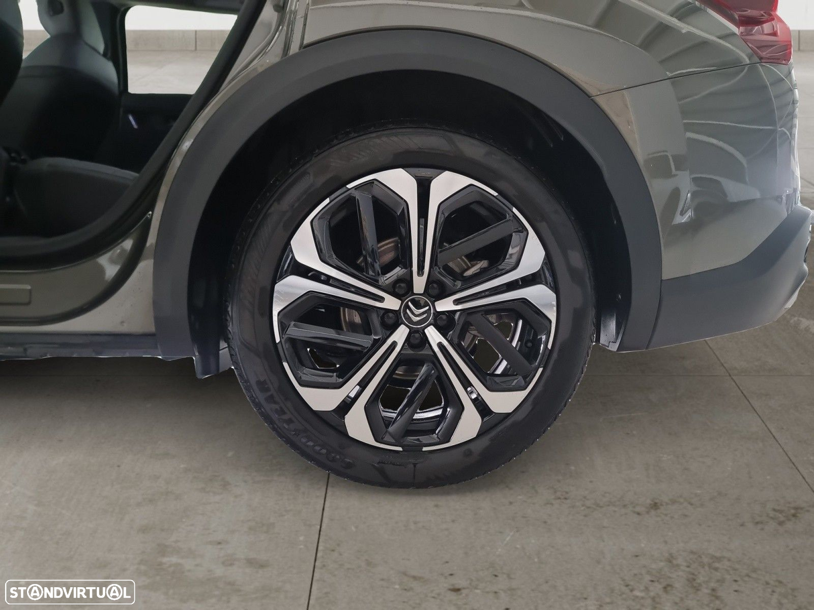 Citroën C5 X 1.6 Hybrid Shine e-EAT8 - 14