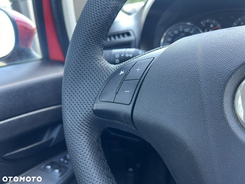 Fiat Punto 1.4 Young - 11