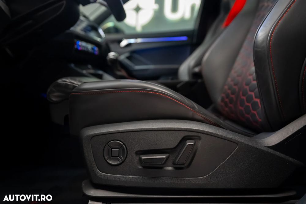 Audi RS Q3 RSQ3 Sportback quattro S tronic - 31