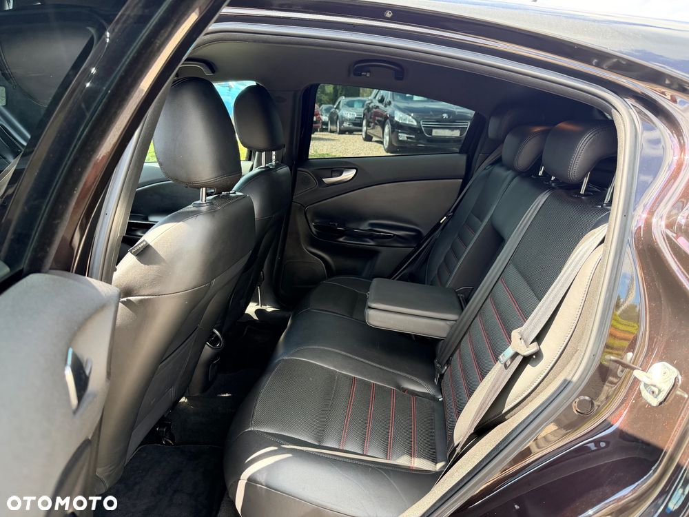 Alfa Romeo Giulietta 1.4 TB 16V Multiair Turismo - 13