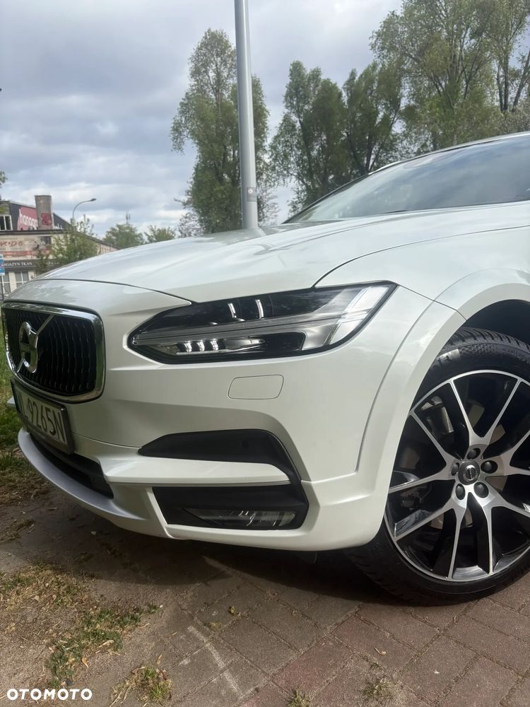 Volvo V90 Cross Country D5 AWD - 16