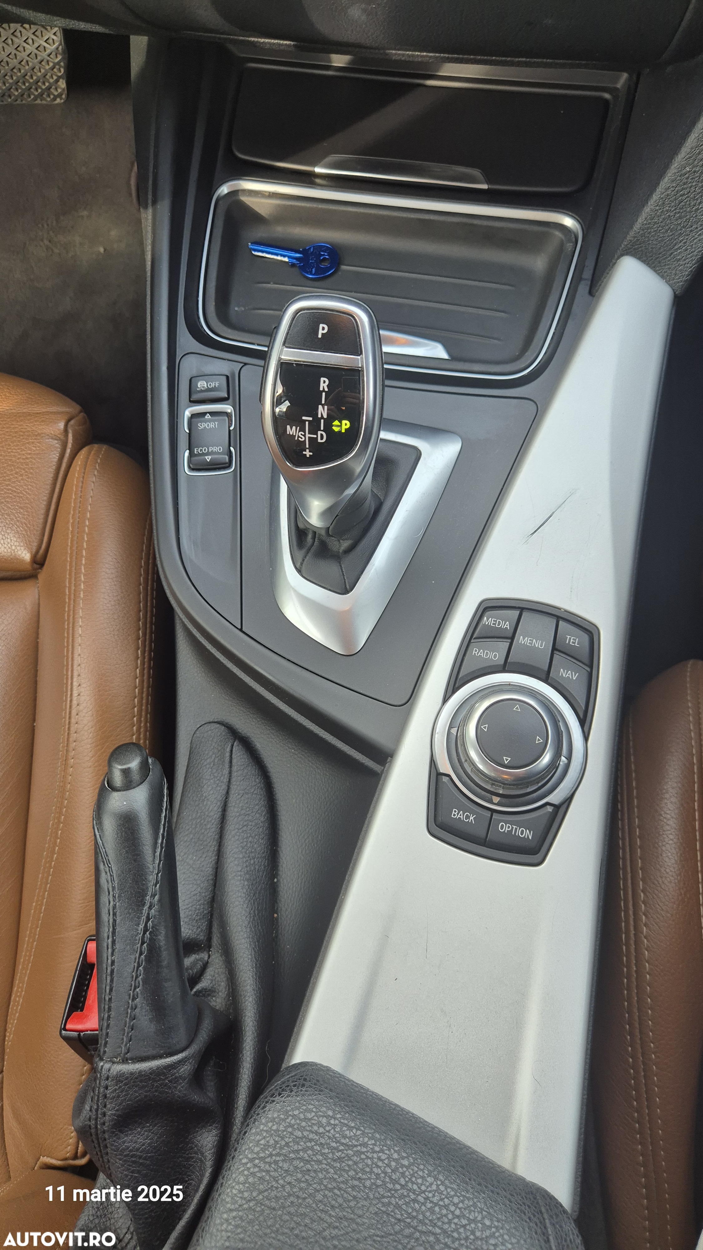 BMW Seria 3 320i Aut. - 8
