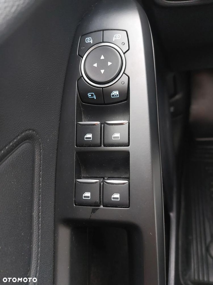 Ford Focus 1.5 EcoBlue Connected - 8