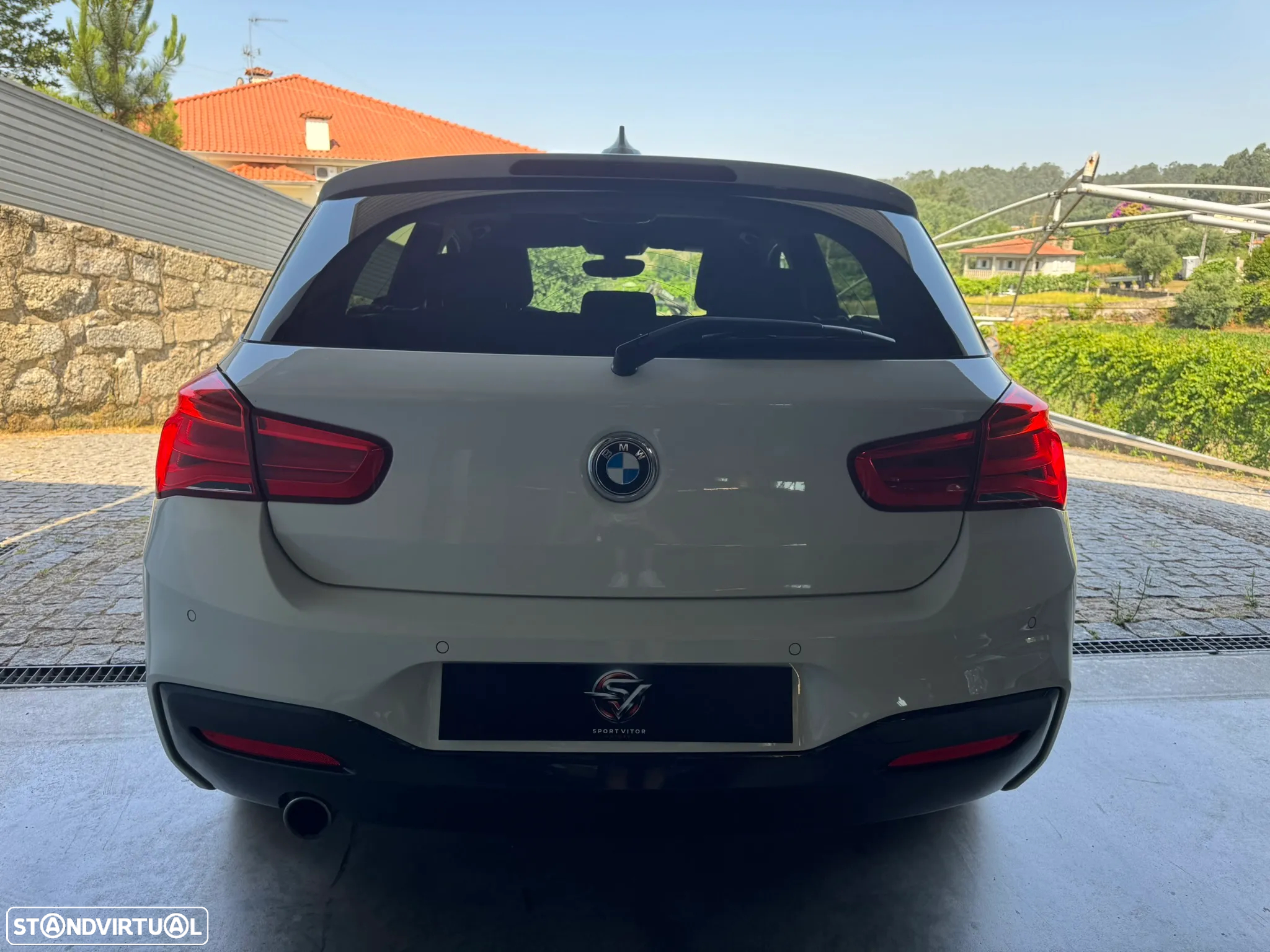 BMW 118 d Pack Desportivo M - 10