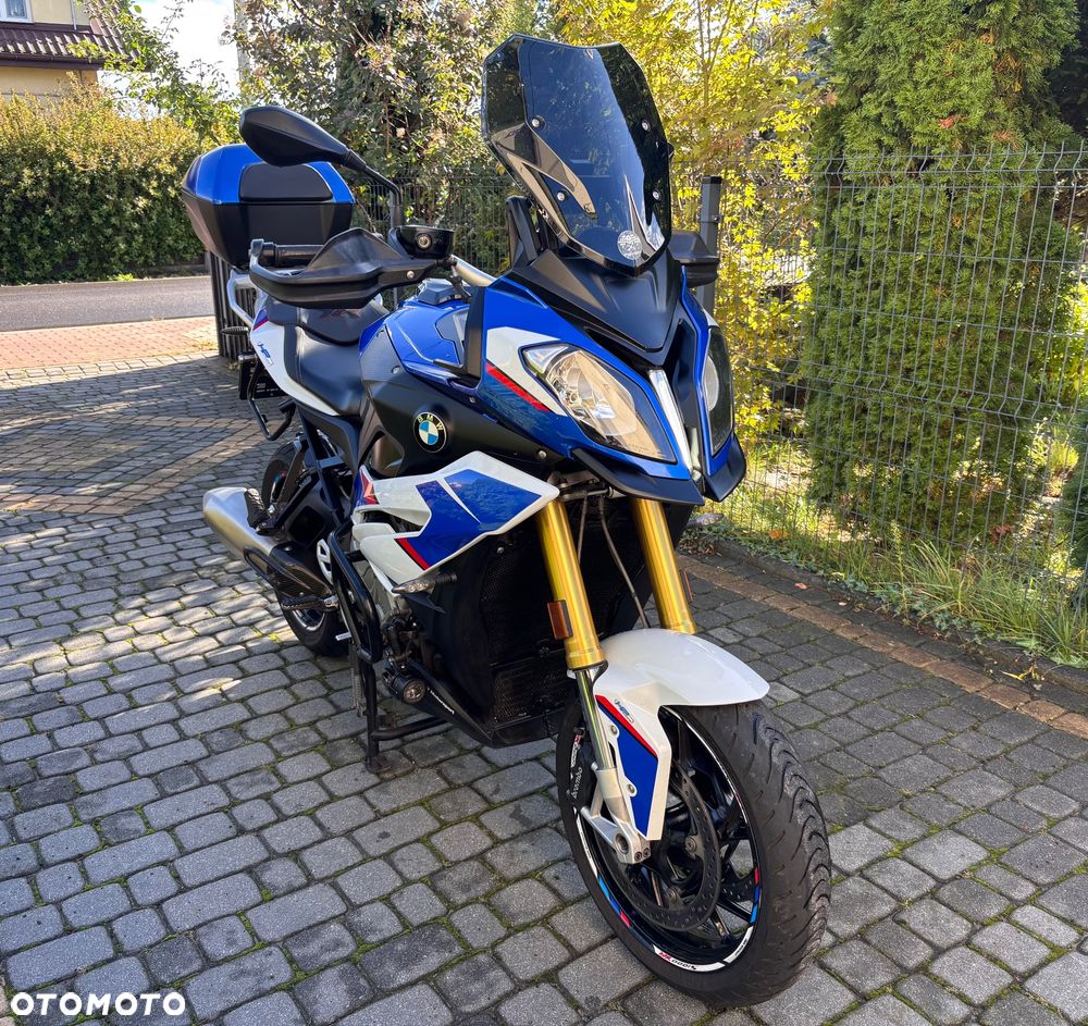 BMW XR - 3
