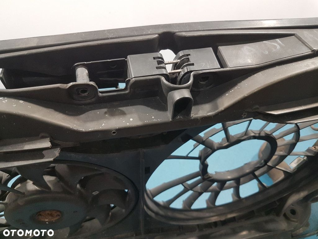 PAS PRZEDNI AUDI A4 B7 2.0 TDI - 12