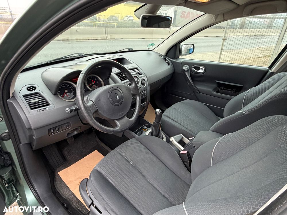 Renault Megane 1.4 Confort Authentique - 14