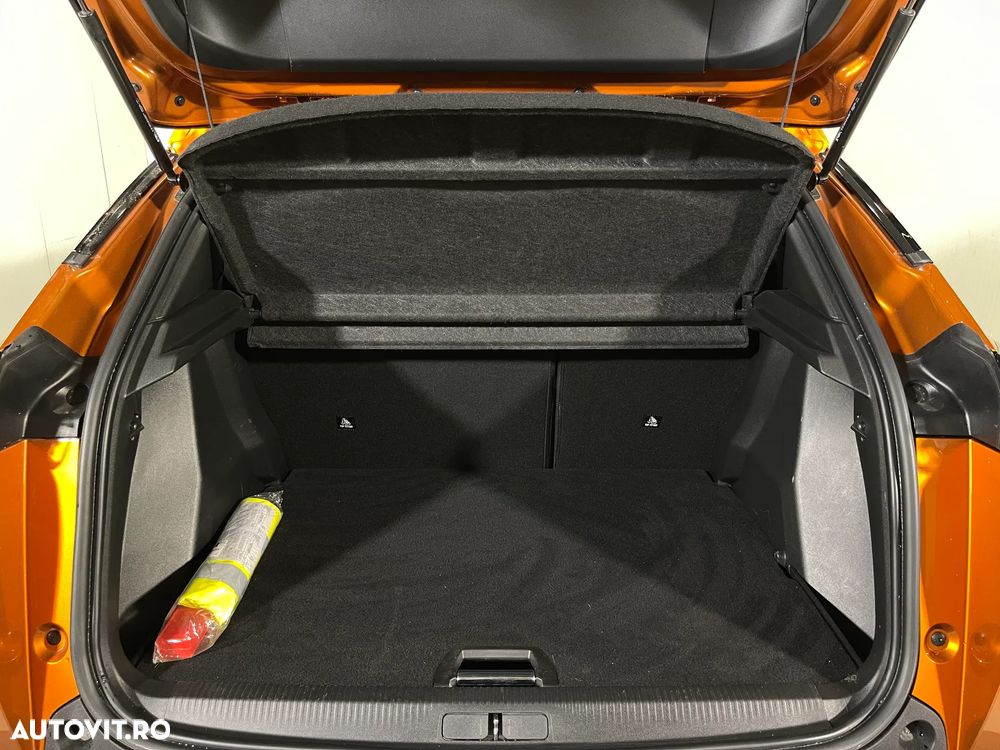 Peugeot 2008 PureTech 100 Stop&Start Allure - 13